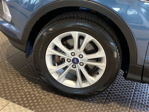 Used 2018 Ford Escape SEL image 8