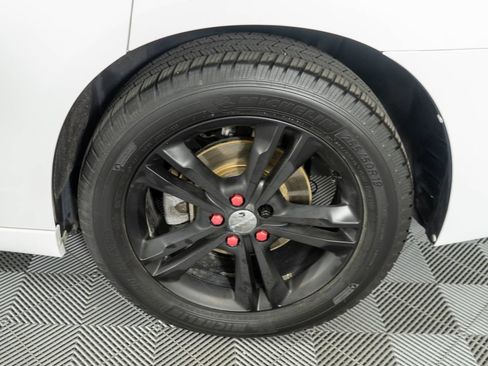 Used 2013 Dodge Charger SXT Plus AWD/4WD image 26