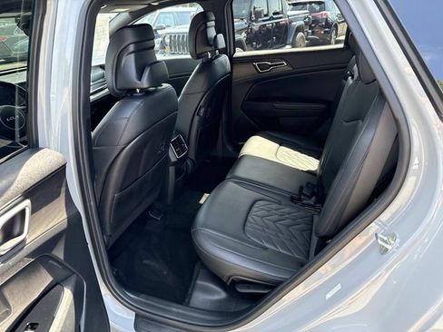 Used 2023 Kia Sportage X-Line w/ X-Line Premium Package AWD/4WD image 17