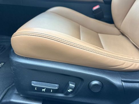 Used 2014 Lexus IS 250 image 14