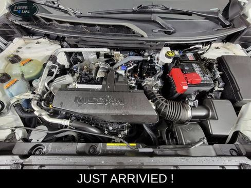Used 2026 Nissan Rogue SL AWD/4WD image 35