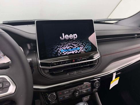 New 2026 Jeep Compass Trailhawk image 29