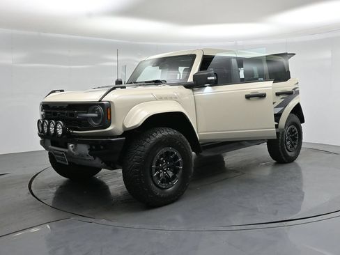 Used 2025 Ford Bronco Raptor AWD/4WD image 27