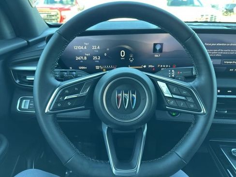 Used 2025 Buick Enclave Sport Touring image 18