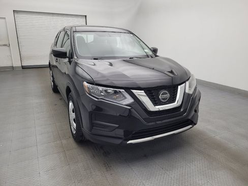 Used 2018 Nissan Rogue S FWD image 14