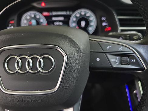 Used 2022 Audi Q7 2.0T Premium Plus AWD/4WD image 18