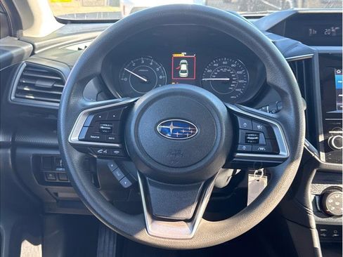 Used 2023 Subaru Impreza 2.0i image 16