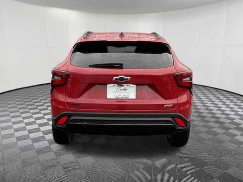Used 2026 Chevrolet Trax RS w/ Driver Confidence Package image 5