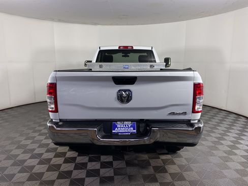 Used 2020 RAM 2500 Tradesman w/ Chrome Appearance Group AWD/4WD image 6