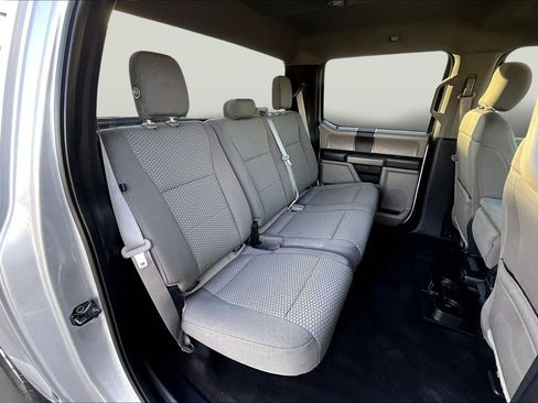 Used 2018 Ford F150 XLT image 25