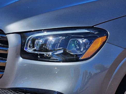 New 2026 Mercedes-Benz GLS 450 4MATIC image 8