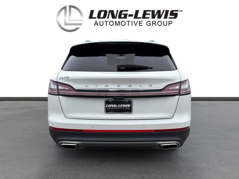 Certified 2023 Lincoln Nautilus Reserve w/ Equipment Group 201A image 5