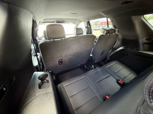 Used 2022 Chevrolet Tahoe Z71 AWD/4WD image 17