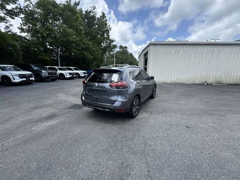Used 2020 Nissan Rogue SL FWD image 5