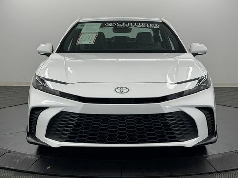 Used 2026 Toyota Camry SE w/ Convenience Package FWD image 6