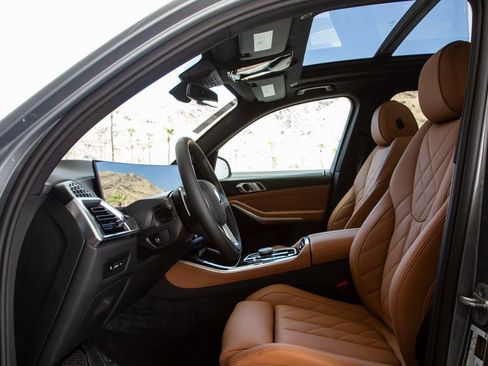 Used 2026 BMW X5 sDrive40i w/ Parking Assistance Package image 14