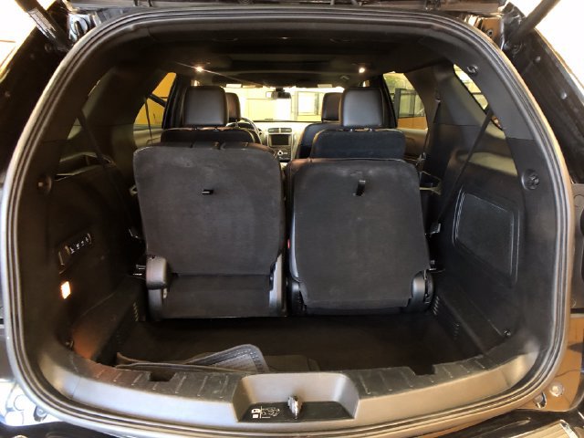 Certified 2019 Ford Explorer Limited w/ Ford Safe & Smart Package AWD/4WD image 24