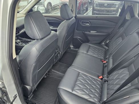 Used 2023 Nissan Rogue Platinum w/ Platinum Premium Package image 15