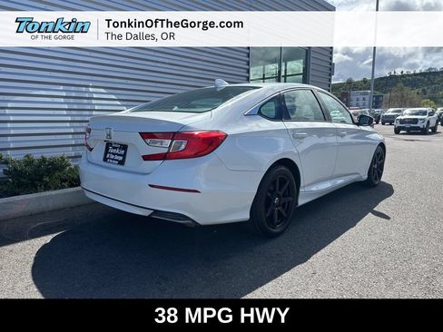 Used 2019 Honda Accord LX image 3