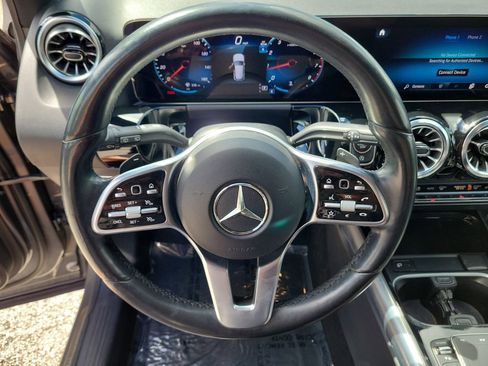 Used 2023 Mercedes-Benz GLA 250 4MATIC w/ AMG Line Exterior image 23