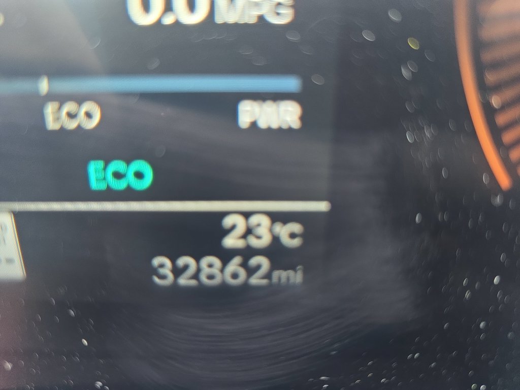 Used 2025 Hyundai Santa Fe SEL FWD image 15