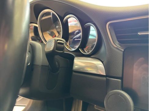 Used 2018 Porsche 911 Carrera S image 18