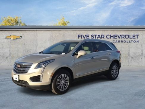 Used 2017 Cadillac XT5 Luxury image 4