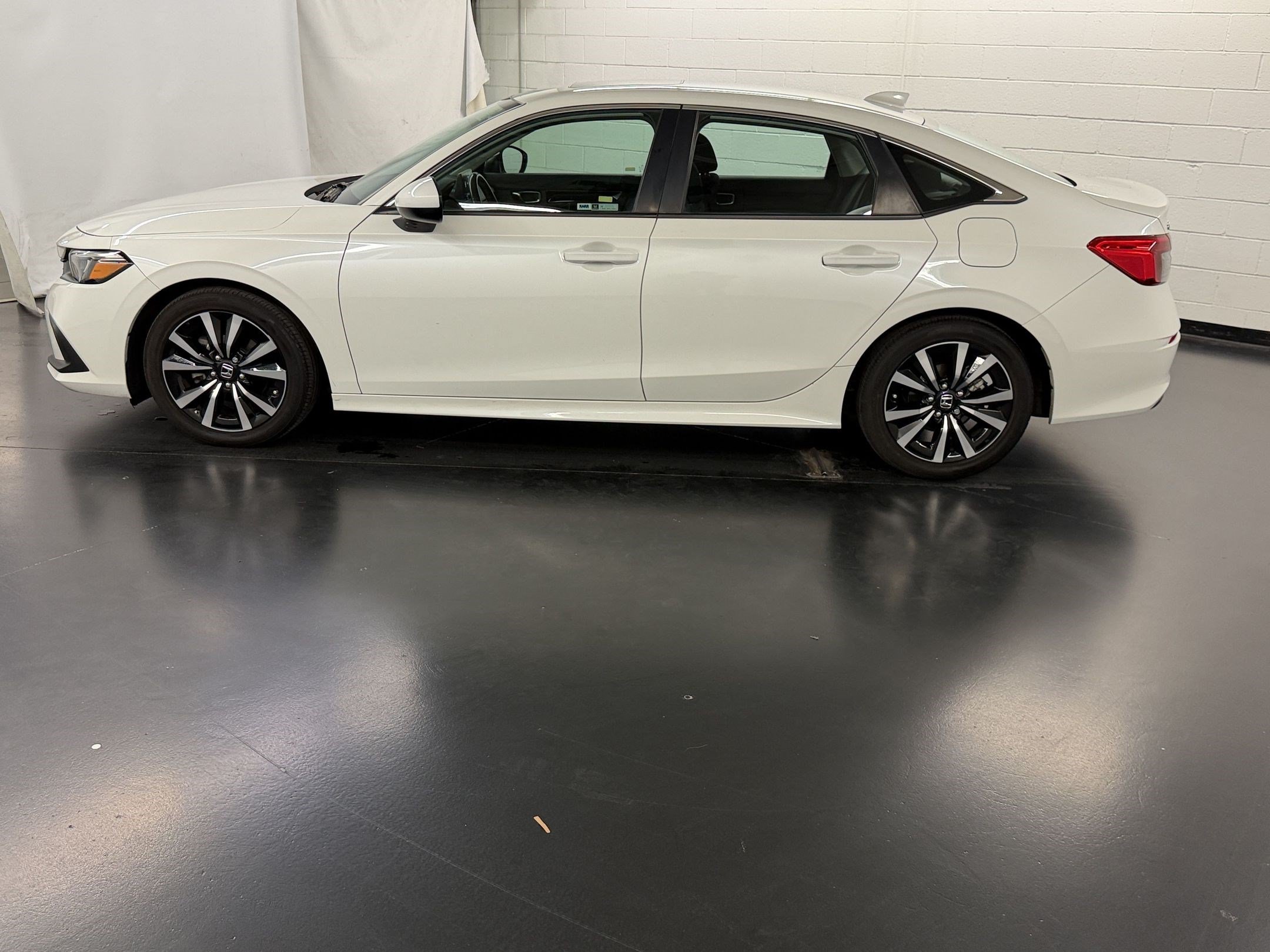 Certified 2024 Honda Civic EX image 2