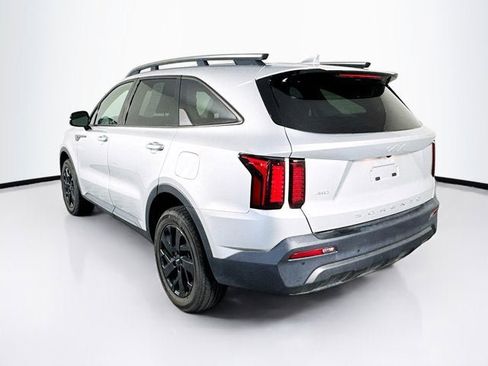 Certified 2022 Kia Sorento S image 7