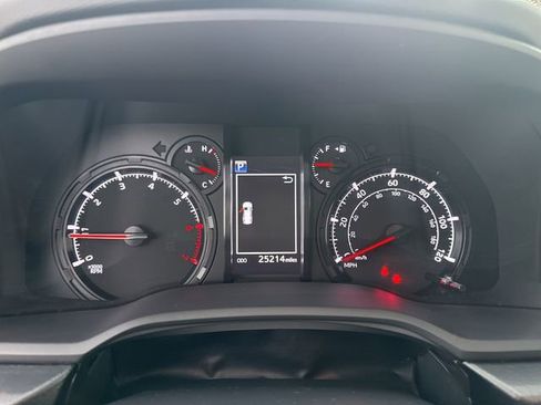 Used 2021 Toyota 4Runner SR5 Premium w/ Moonroof Package image 21