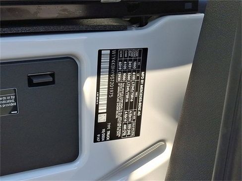 Used 2025 Mercedes-Benz Sprinter 2500 image 23