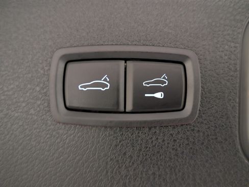 Certified 2026 Porsche Macan S AWD/4WD image 26