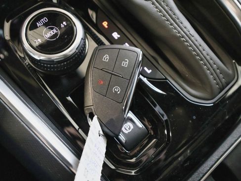 New 2026 GMC Canyon Elevation w/ Convenience Package image 22