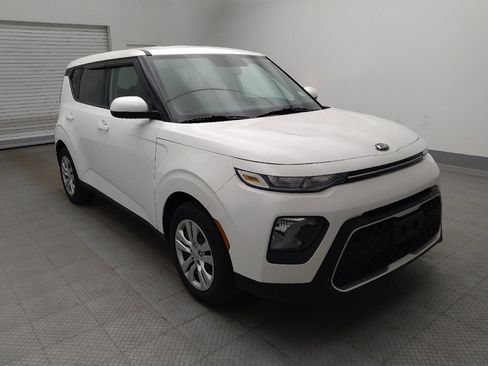 Used 2020 Kia Soul LX FWD image 13