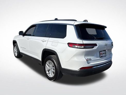 Used 2024 Jeep Grand Cherokee L Laredo AWD/4WD image 10