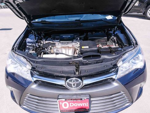 Used 2017 Toyota Camry XLE w/ Convenience Package FWD image 28