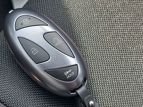 New 2026 Hyundai Santa Fe SE FWD image 30