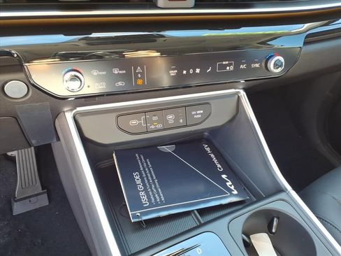 New 2026 Kia Carnival SX Prestige image 23