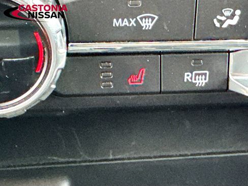 Used 2021 Ford F150 XLT w/ Equipment Group 302A High image 26