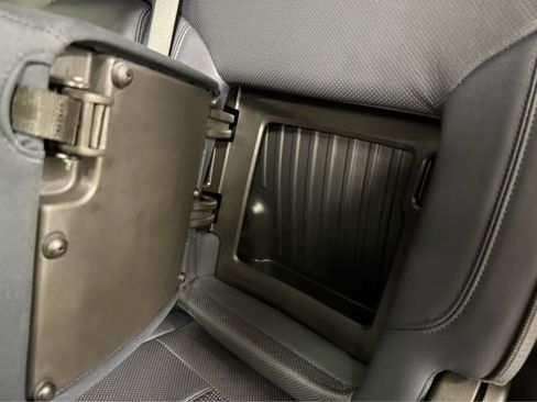 Used 2022 Chevrolet Silverado 1500 High Country w/ LPO, Dark Essentials Package image 29