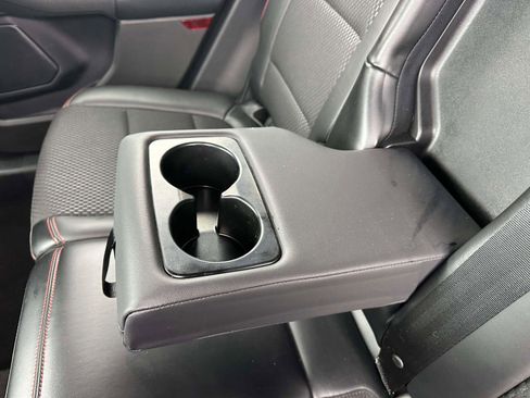 Used 2024 Ford Escape ST-Line image 10