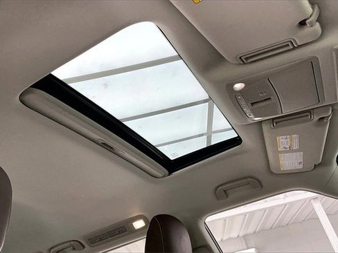 Used 2021 INFINITI QX80 Premium Select w/ All-Season Package image 14