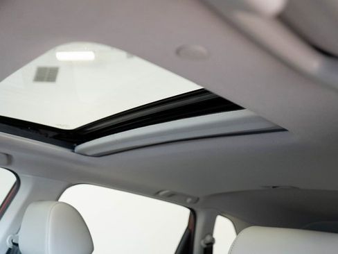 Used 2023 Honda CR-V EX-L image 4