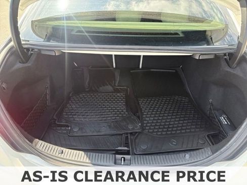 Used 2016 Mercedes-Benz C 300 4MATIC Sedan image 17