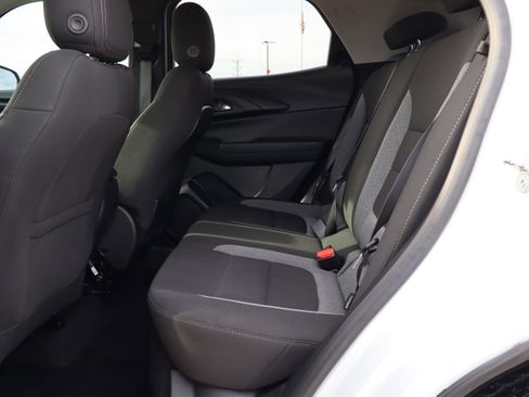 Used 2023 Chevrolet TrailBlazer LT image 11