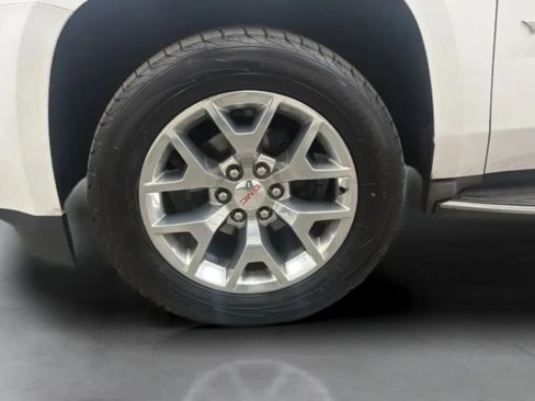 Used 2015 GMC Yukon SLE w/ Convenience Package RWD image 28