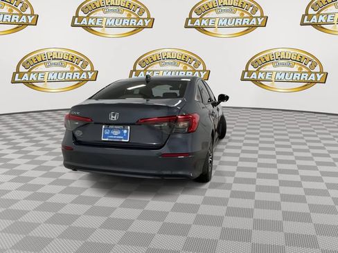 Used 2023 Honda Civic EX image 2