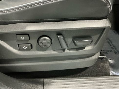 Used 2025 INFINITI QX80 Autograph image 19