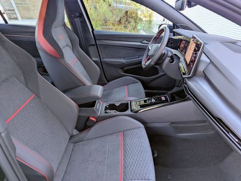 New 2025 Volkswagen GTI SE image 22