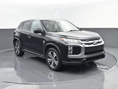 Used 2021 Mitsubishi Outlander Sport AWD image 3